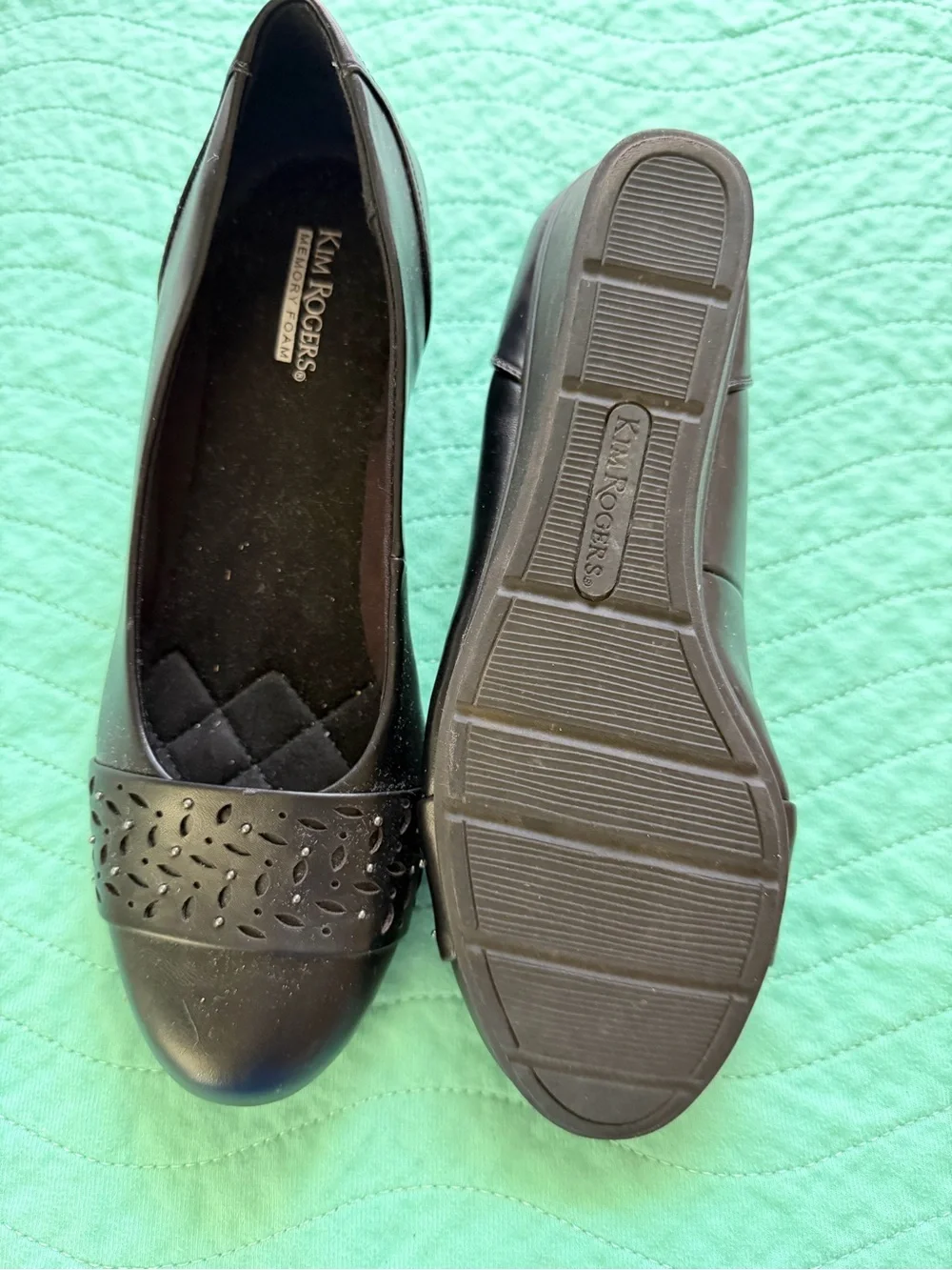 Kim Rogers Black Women's Slip-On wedged hill